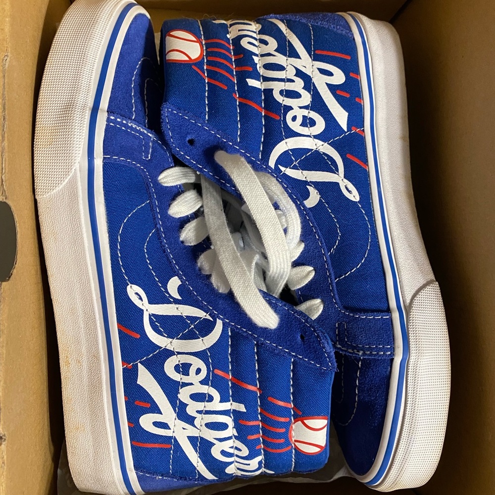Dodgers Vans